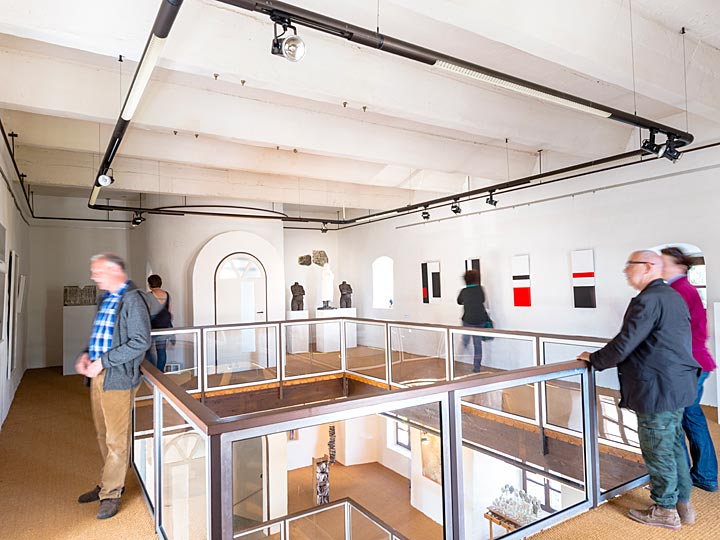 #nivoslider-caption-3 Ausstellung Oberrhein-Galerien stellen sich vor, Radbrunnen Breisach 2017